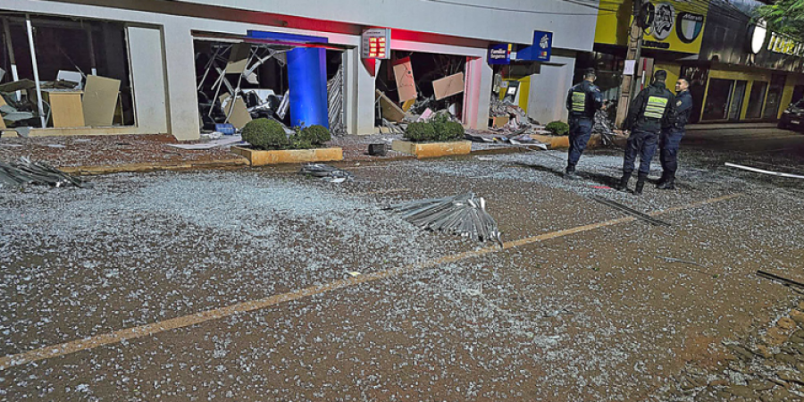 Mega-assalto paralisa Santa Rita, no Paraguai, a 75 quilômetros de Foz 