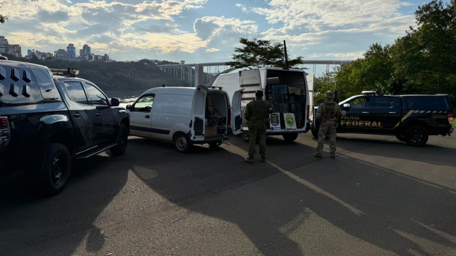PF e PM apreendem 2,2 toneladas de maconha