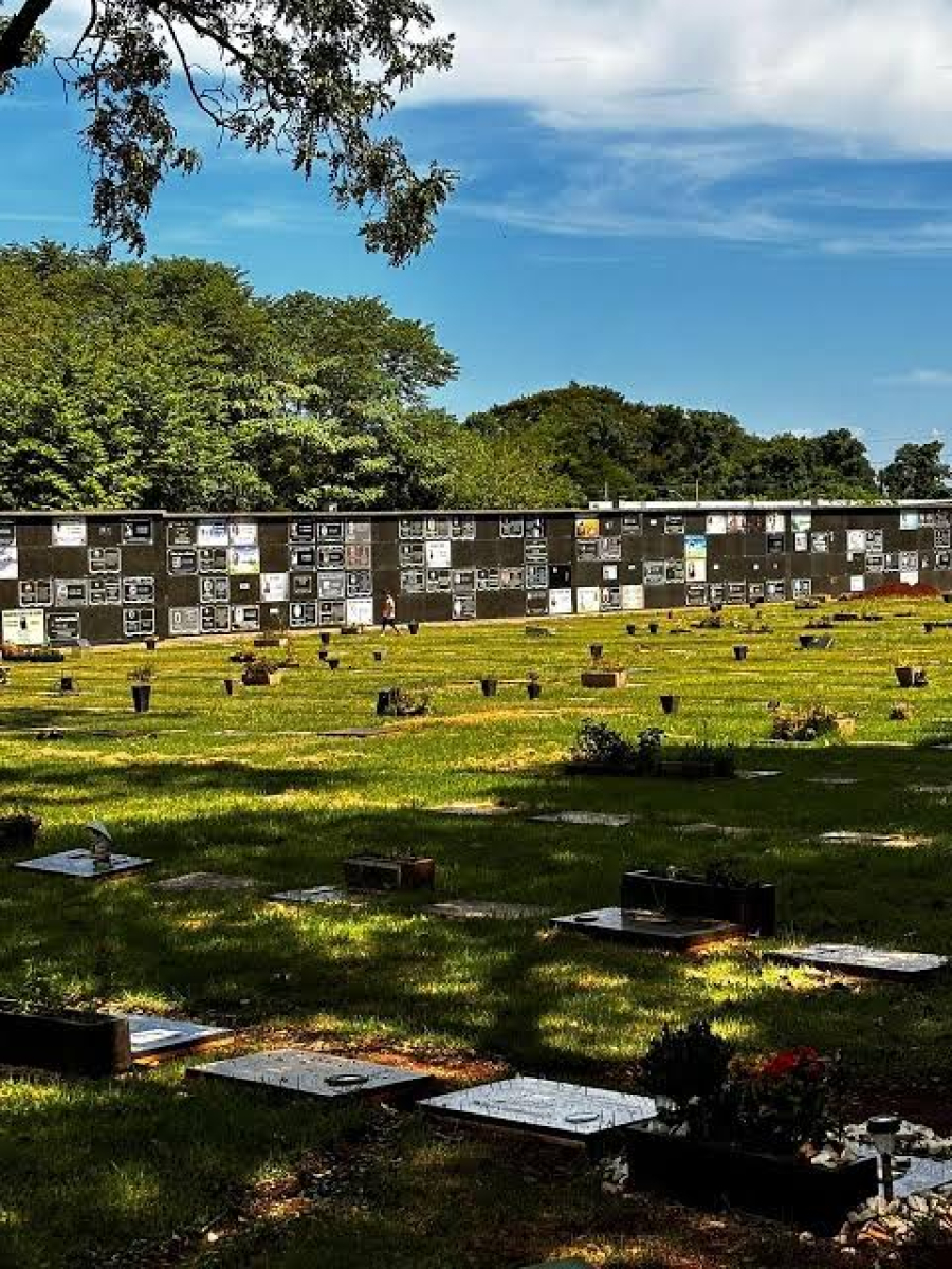 Acabou o espaço para sepultamentos gratuitos em Foz
