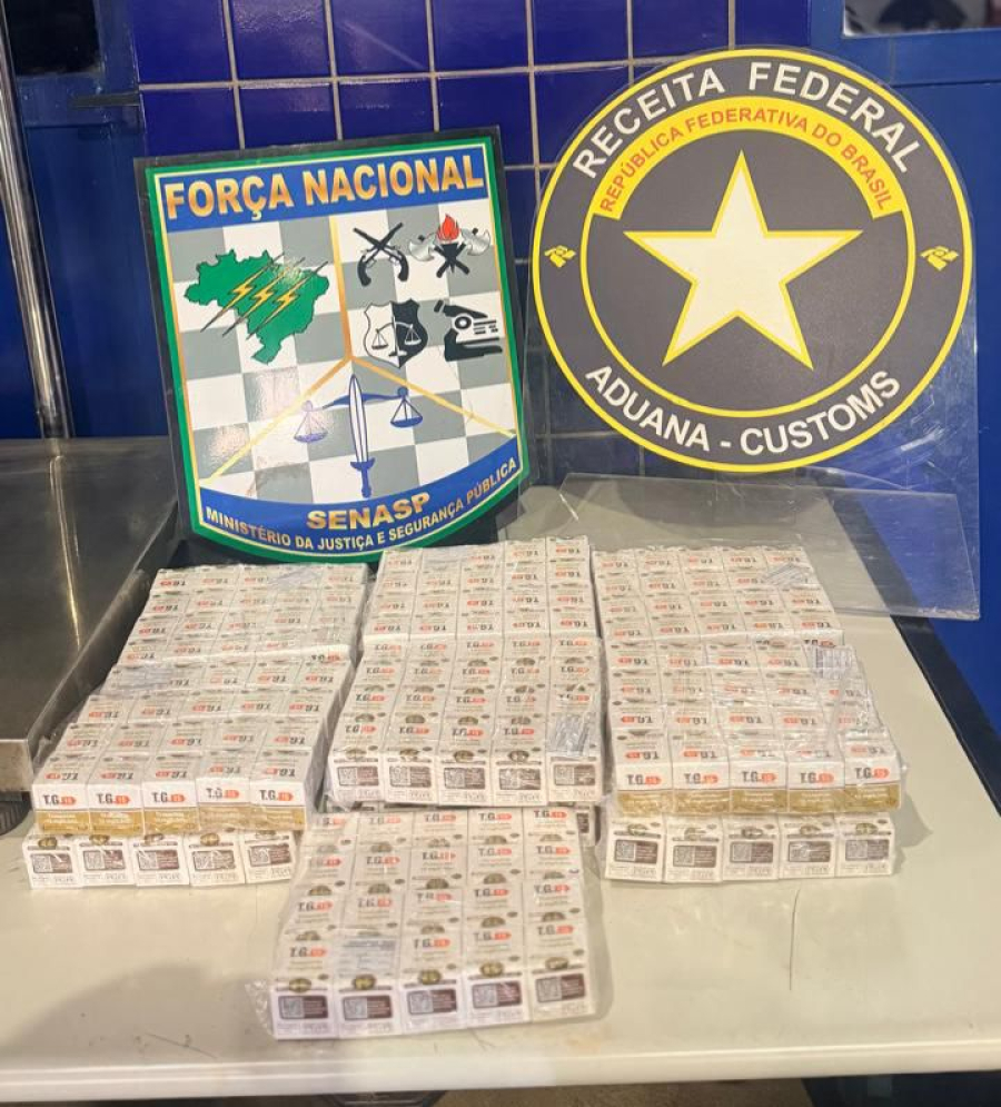 RF apreende mais de mil ampolas de medicamentos emagrecedores na Ponte da Amizade