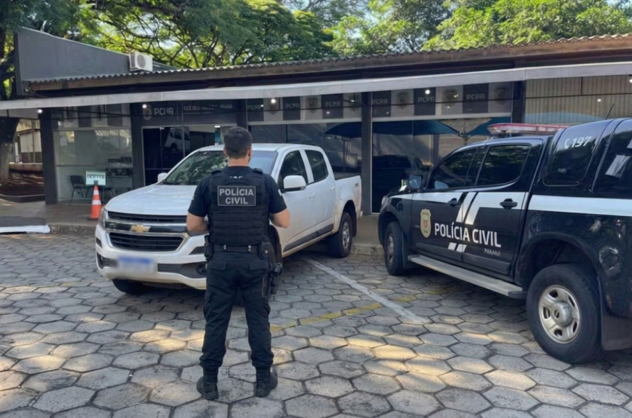 Homem é preso ao simular golpe com carro de locadora